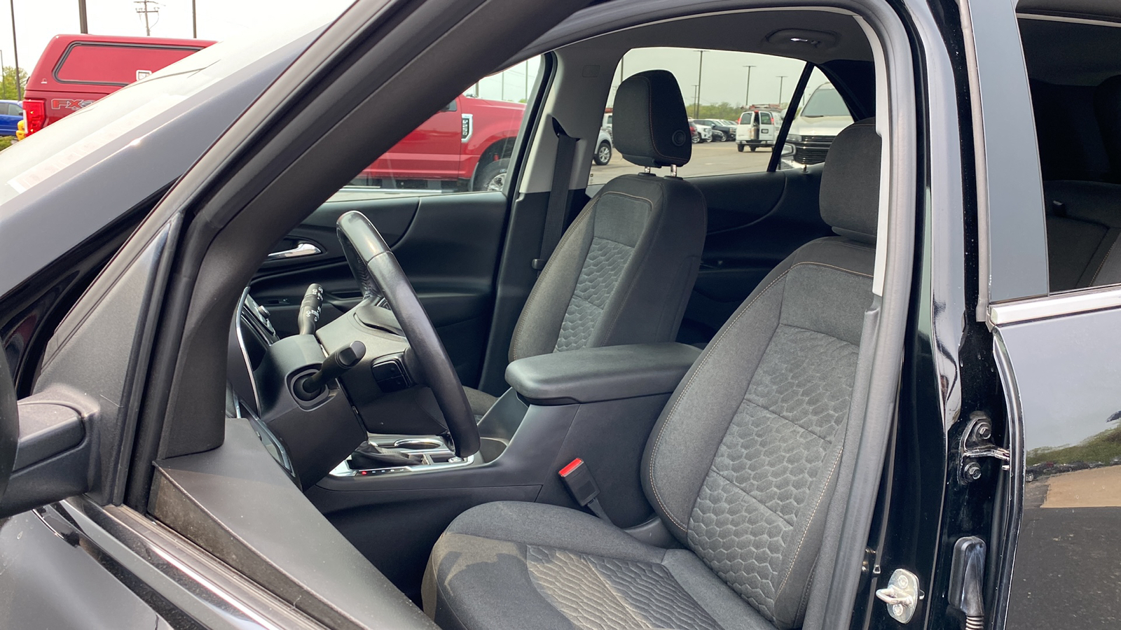 2019 Chevrolet Equinox LT 25