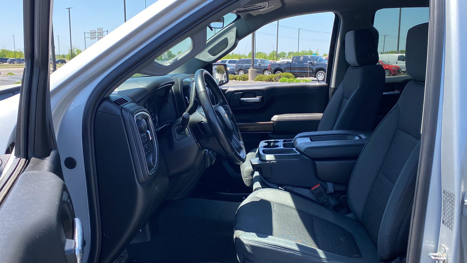 2019 Chevrolet Silverado 1500 LT 22