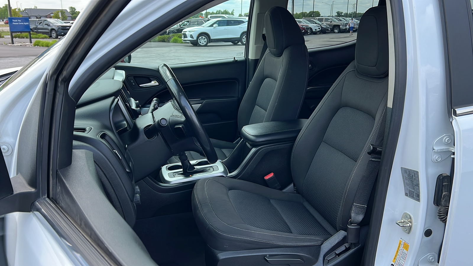 2020 Chevrolet Colorado 4WD LT 24