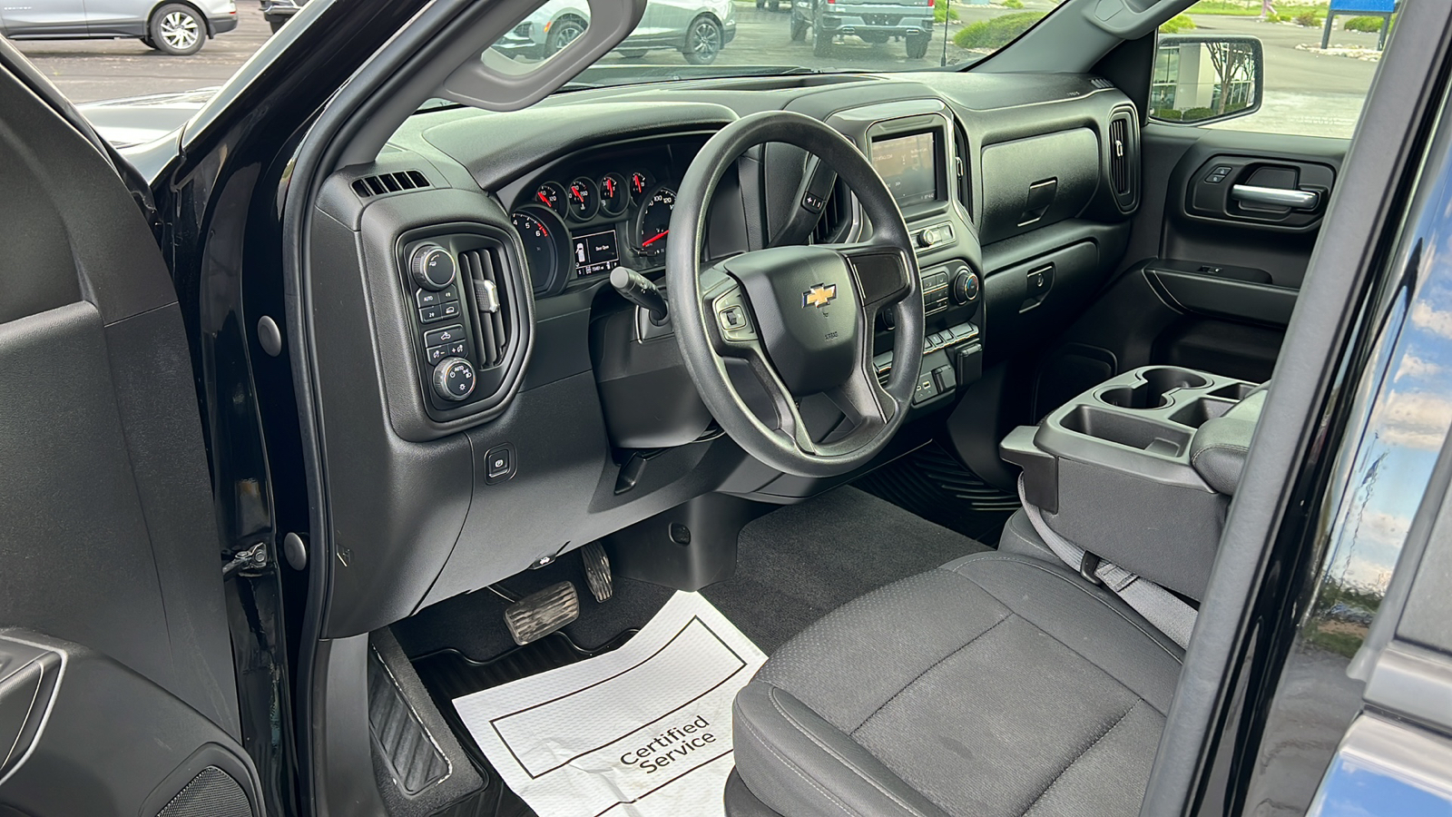 2021 Chevrolet Silverado 1500 Custom 24
