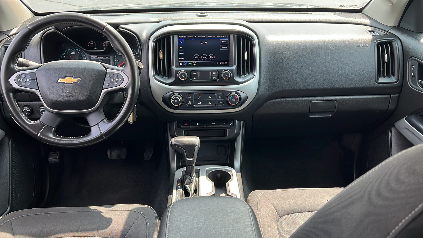 2021 Chevrolet Colorado 4WD LT 8