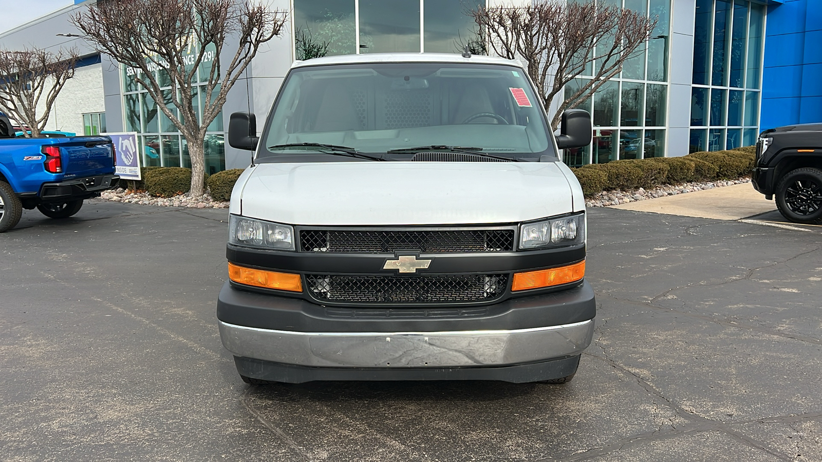 2018 Chevrolet Express Cargo Van CARGO 27