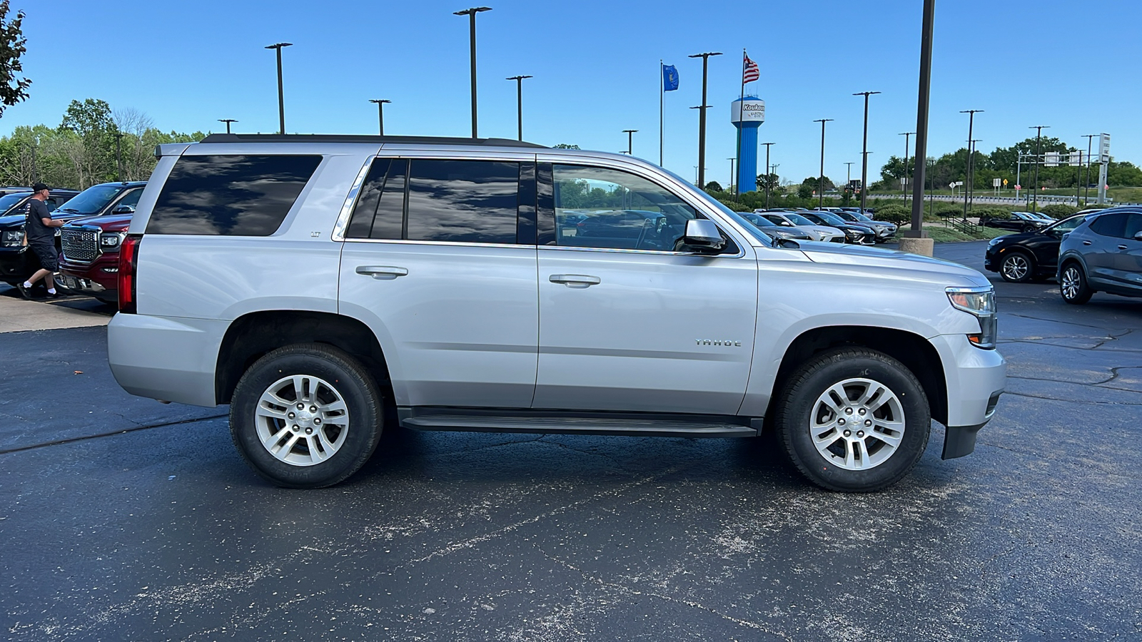 2020 Chevrolet Tahoe LT 6