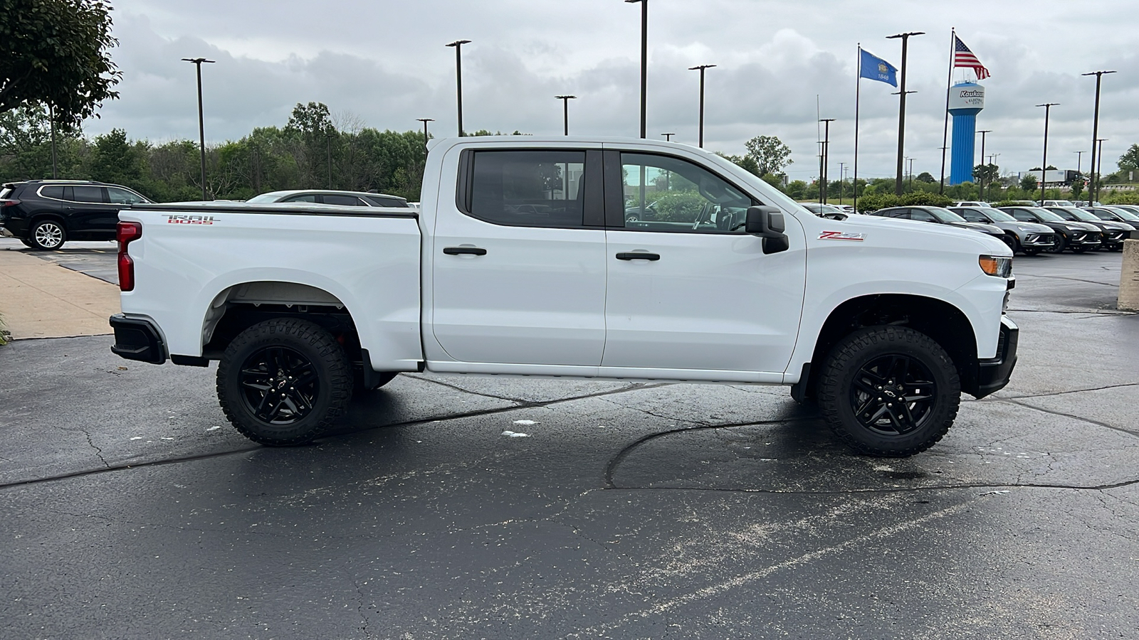 2021 Chevrolet Silverado 1500 Custom Trail Boss 6