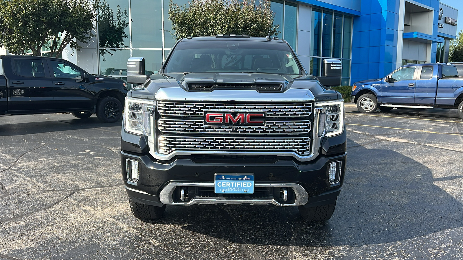 2023 GMC Sierra 2500HD Denali 32