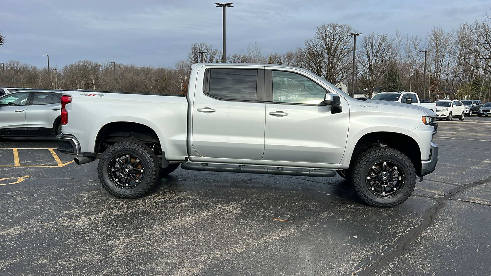 2019 Chevrolet Silverado 1500 LT 6