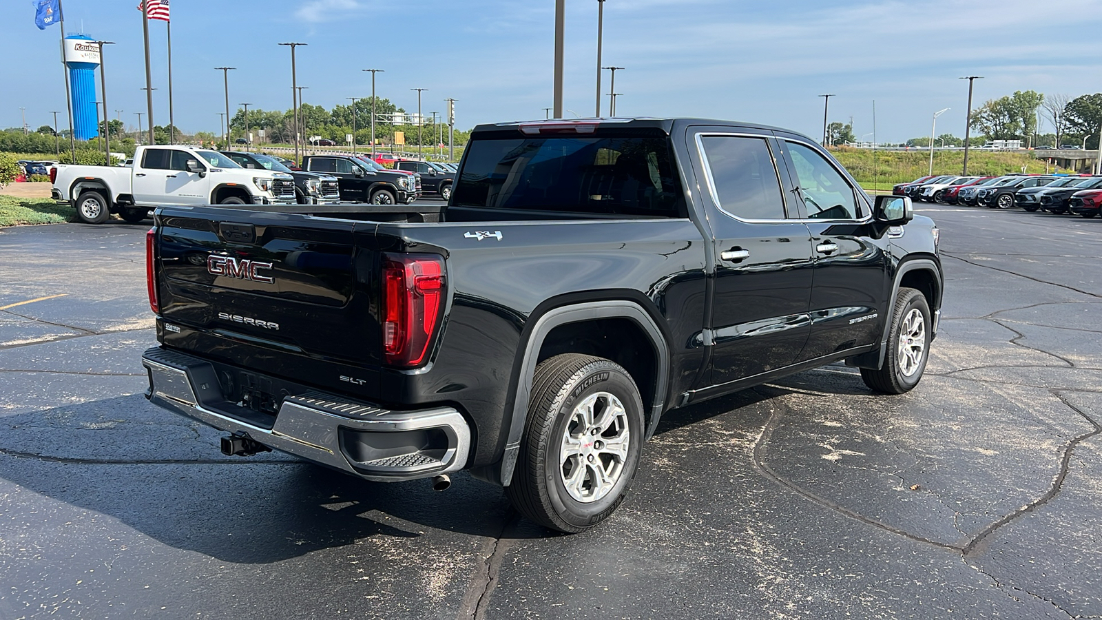 2024 GMC Sierra 1500 SLT 5