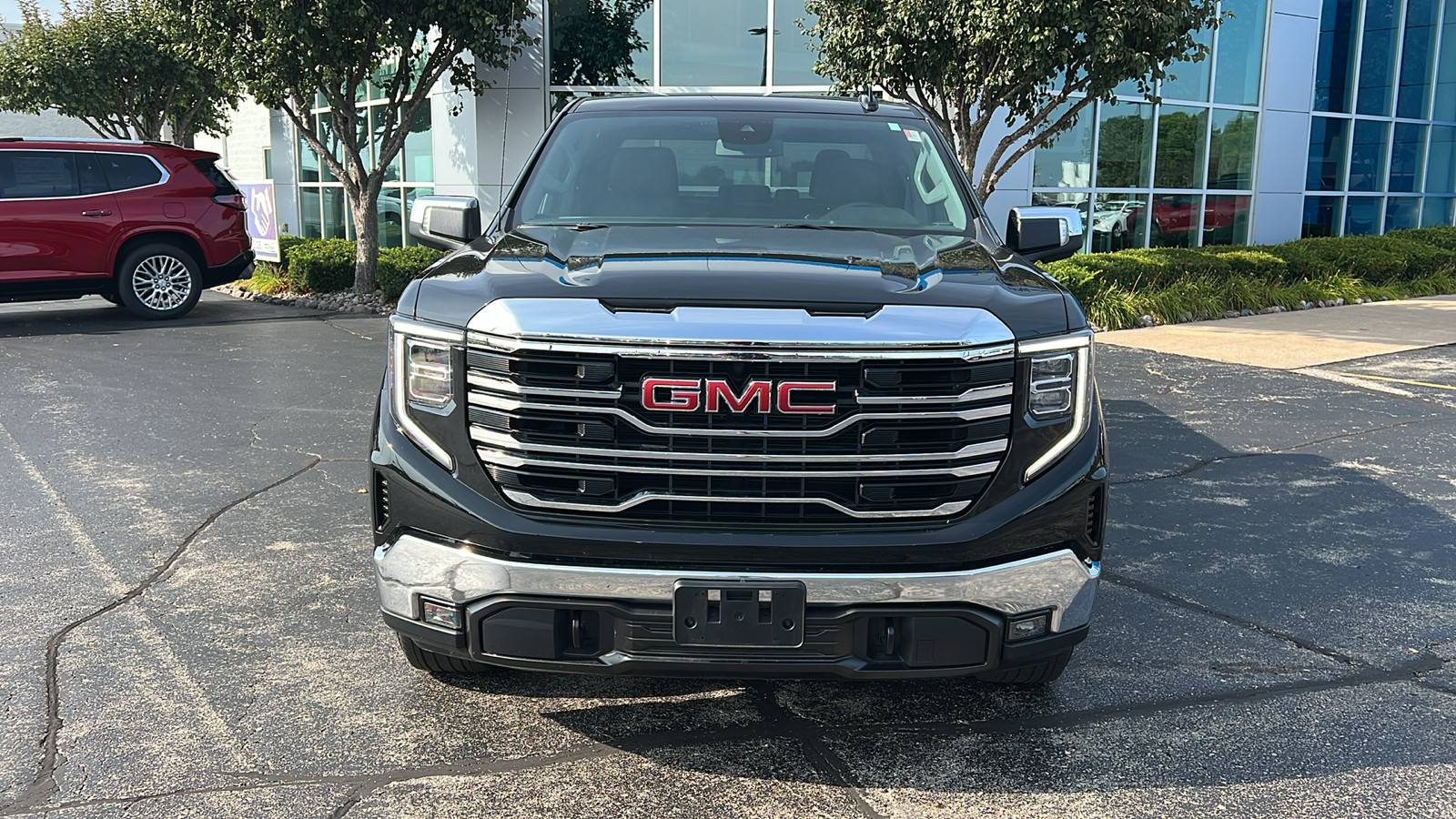 2024 GMC Sierra 1500 SLT 30