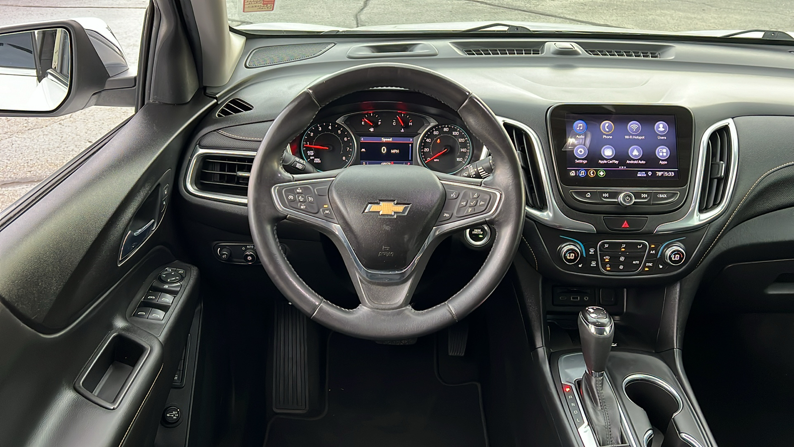 2020 Chevrolet Equinox Premier 9