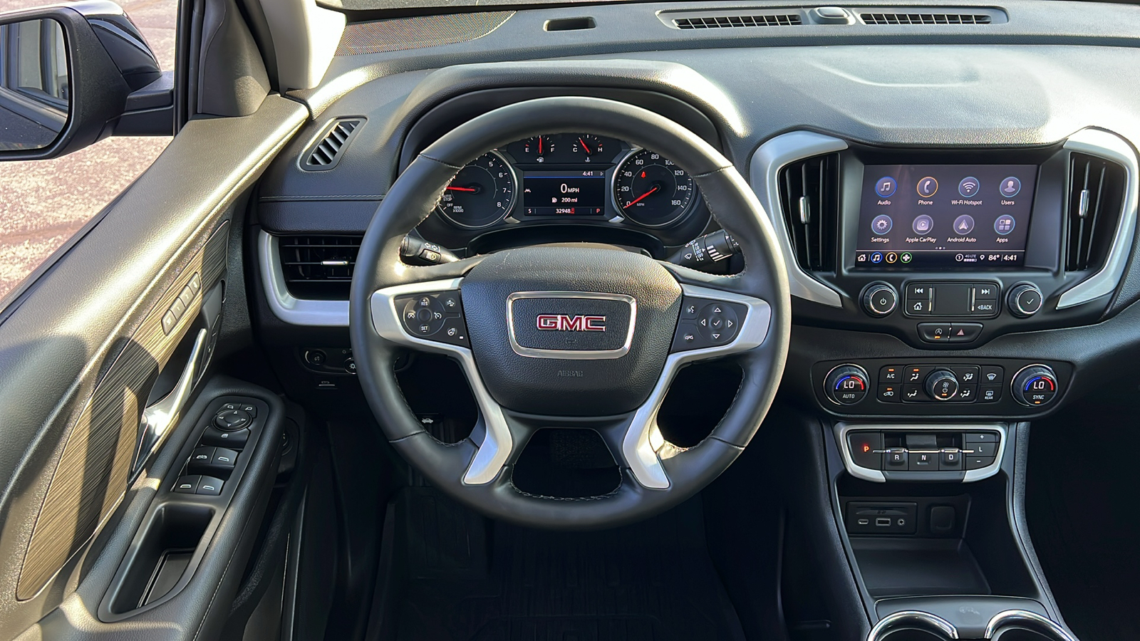 2024 GMC Terrain SLT 9