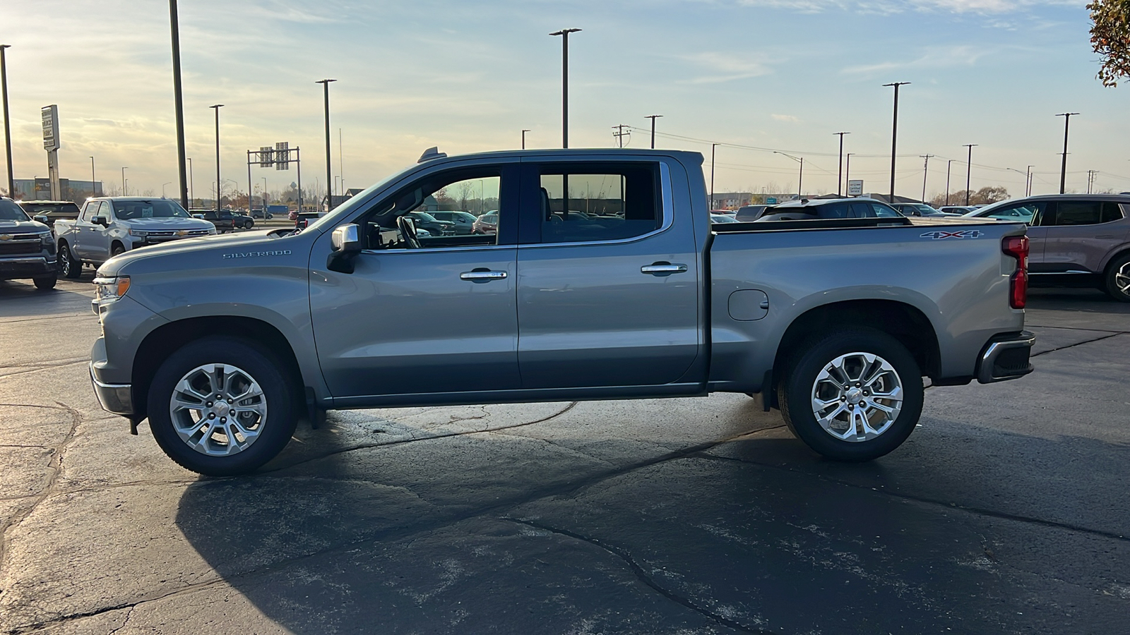 2023 Chevrolet Silverado 1500 LTZ 2