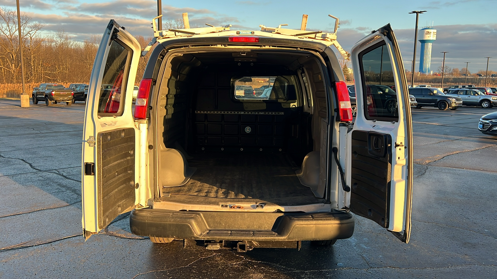 2017 Chevrolet Express Cargo Van CARGO 22