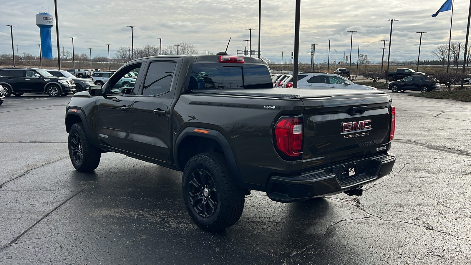 2023 GMC Canyon 4WD Elevation 3