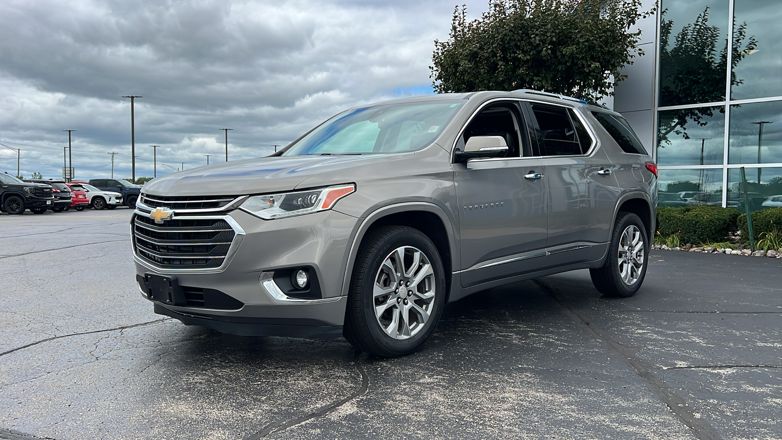 2019 Chevrolet Traverse Premier 1