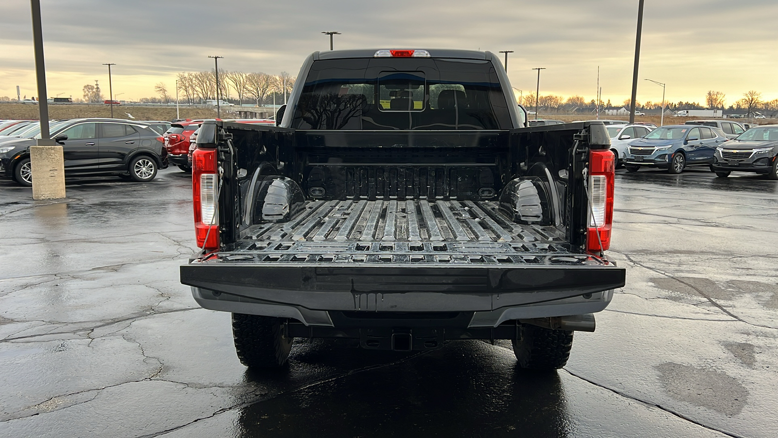 2018 Ford Super Duty F-350 SRW  26