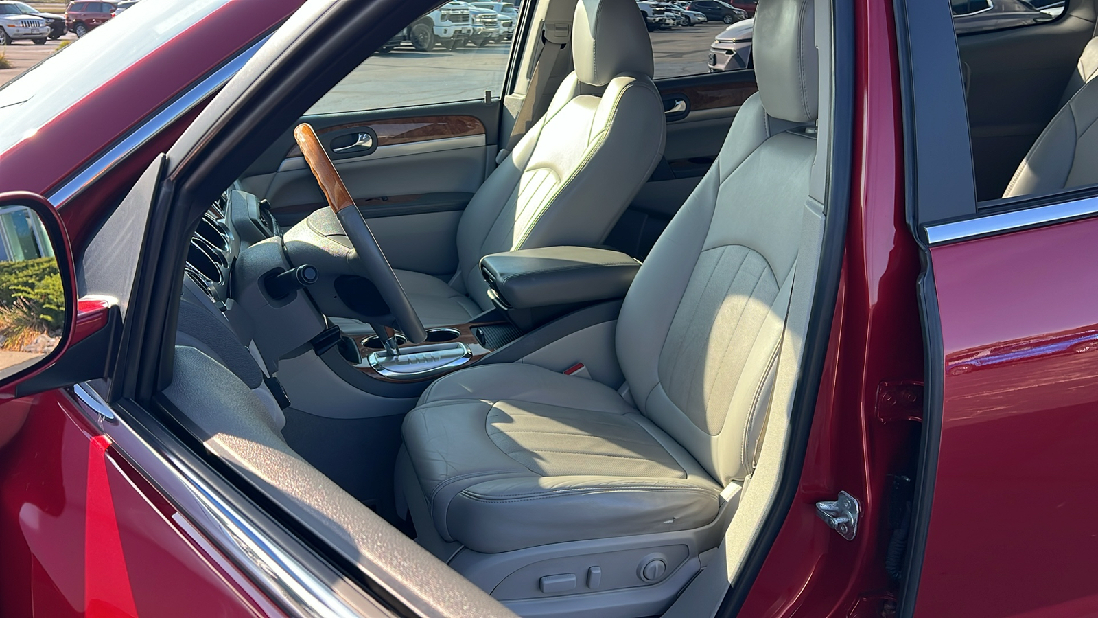 2012 Buick Enclave Leather 24