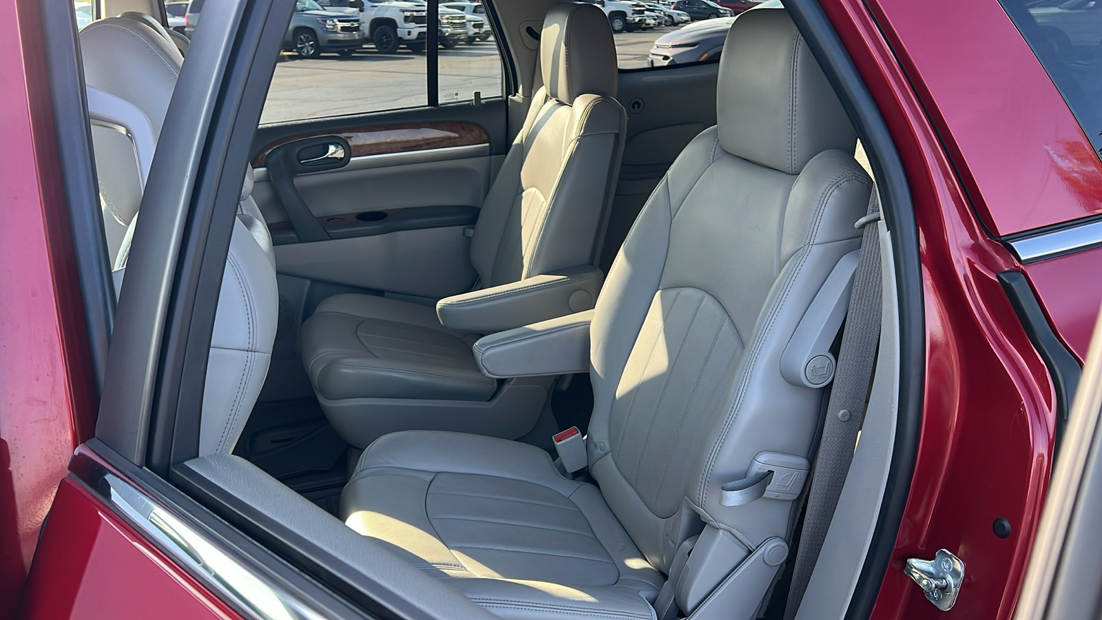 2012 Buick Enclave Leather 26