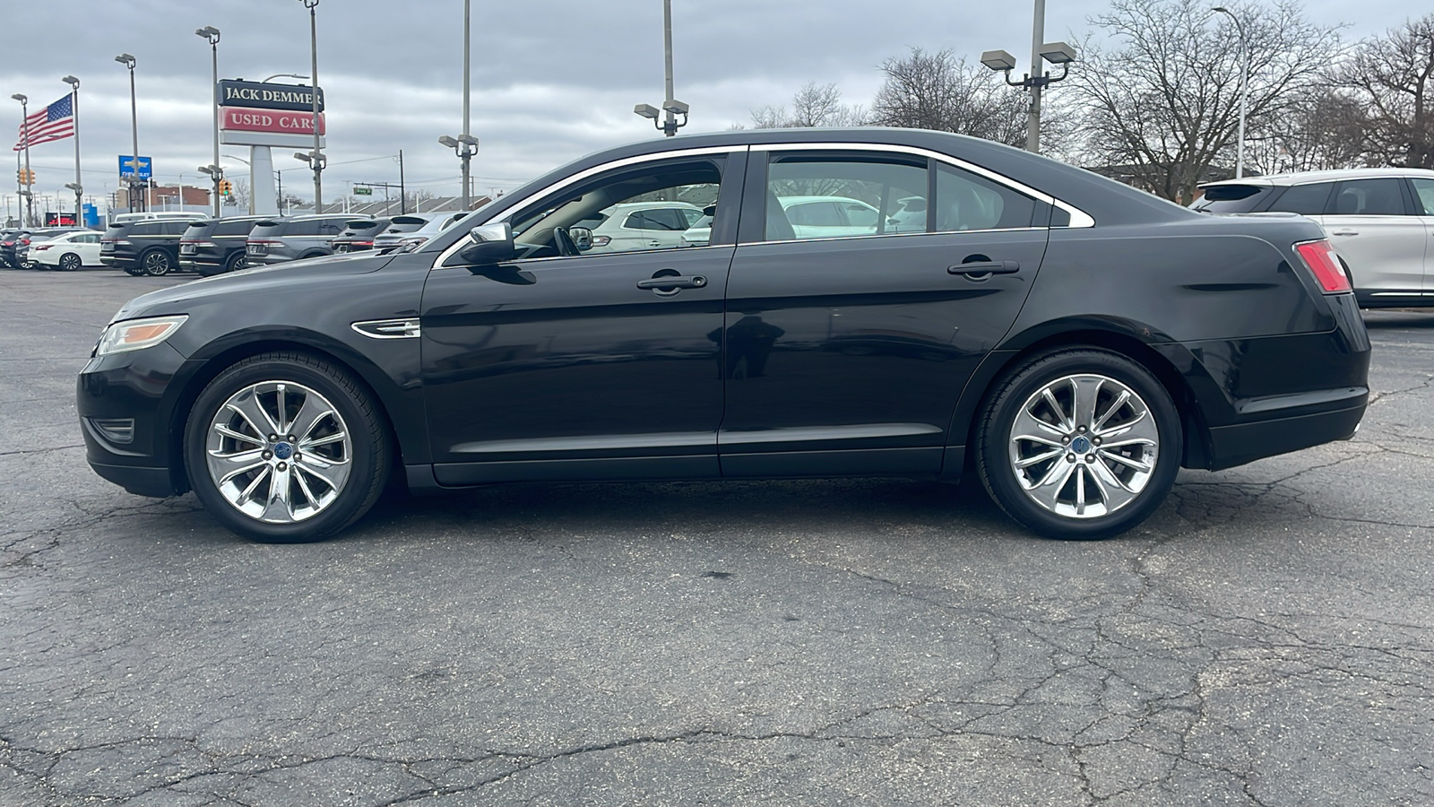 2010 Ford Taurus Limited 6