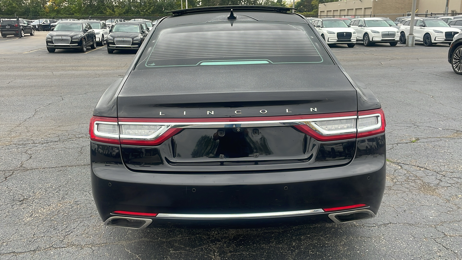 2019 Lincoln Continental Select 31