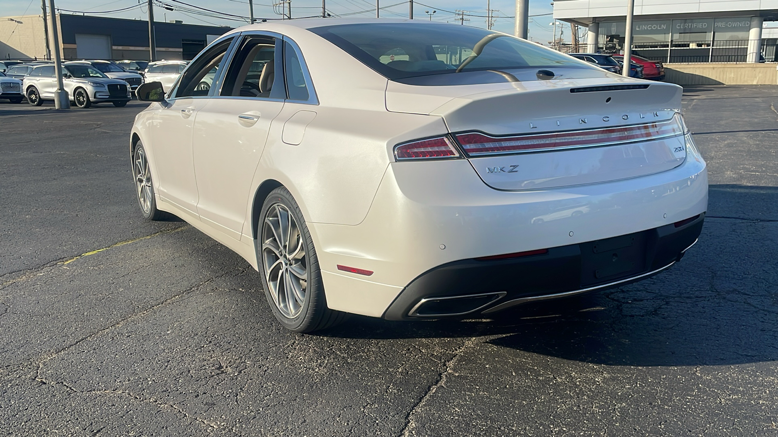 2019 Lincoln MKZ Hybrid Reserve I 5