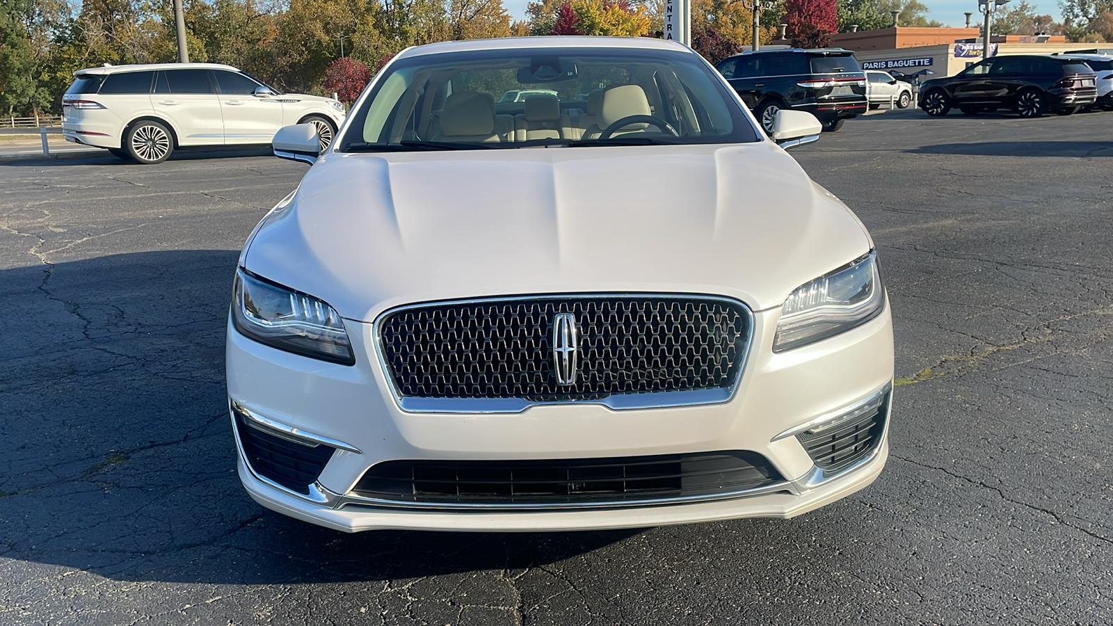 2019 Lincoln MKZ Hybrid Reserve I 33