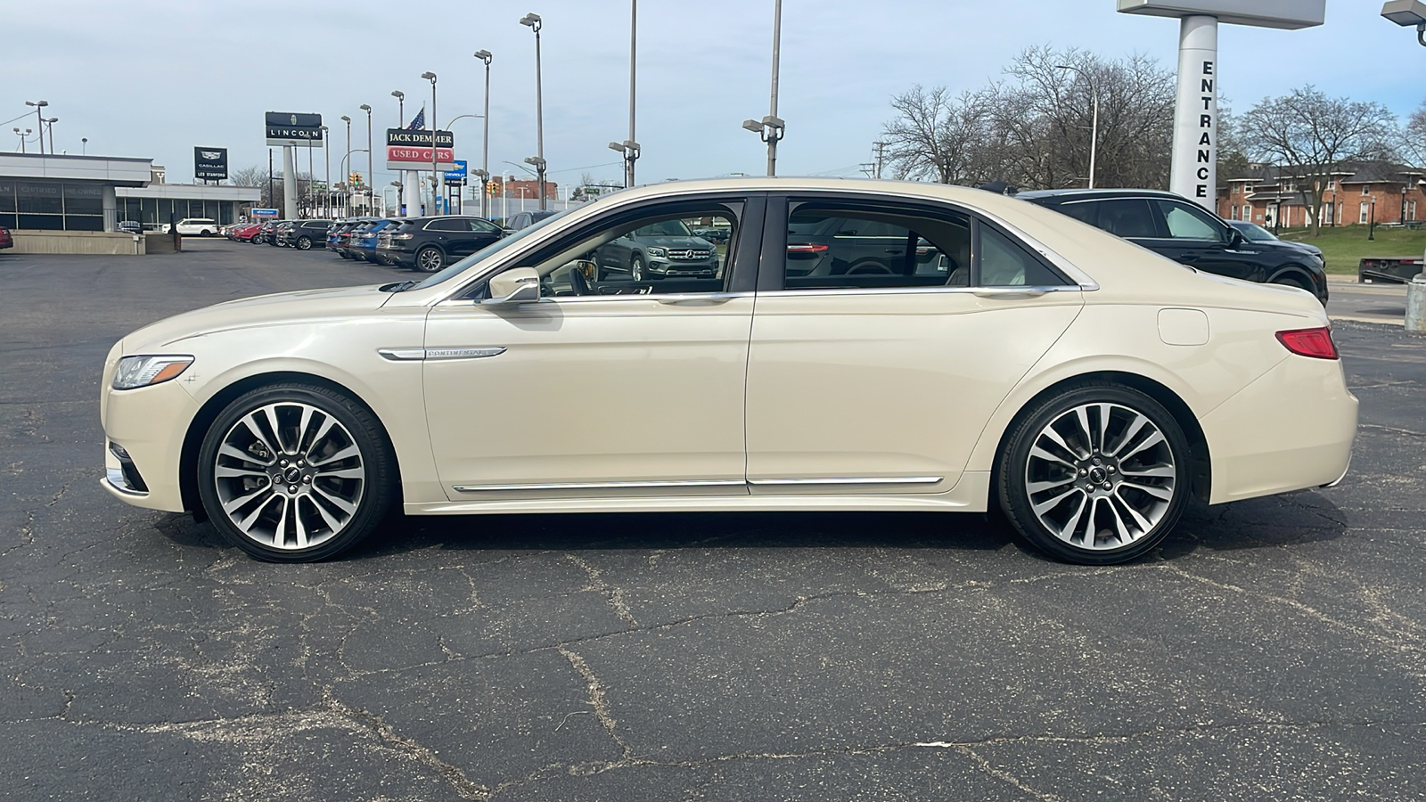 2018 Lincoln Continental Reserve 6