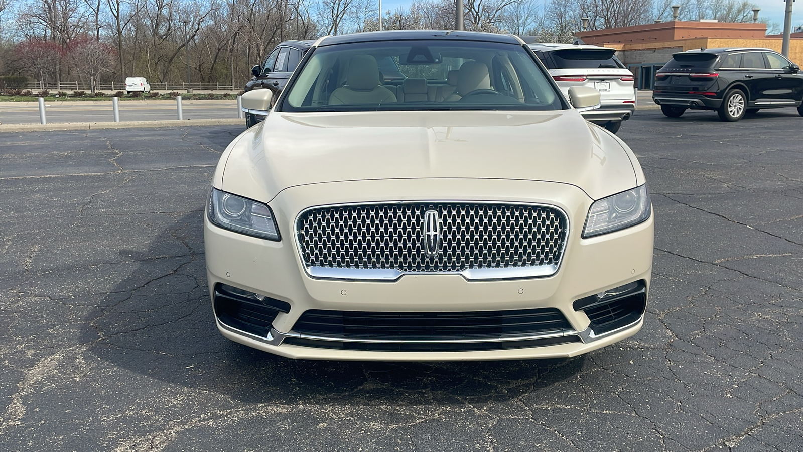2018 Lincoln Continental Reserve 33