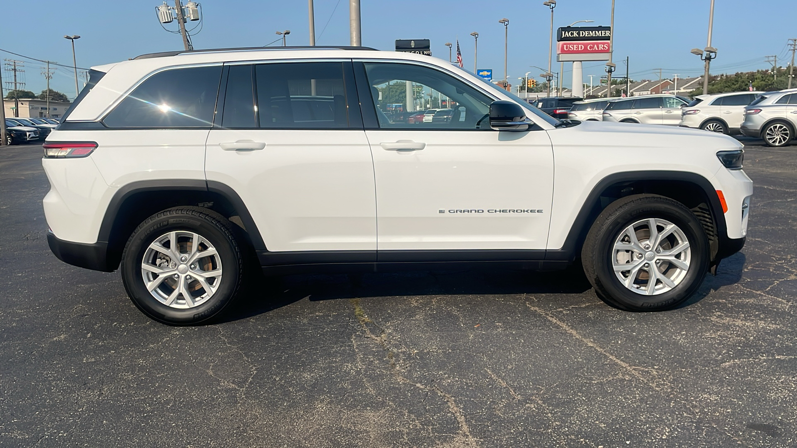 2023 Jeep Grand Cherokee Limited 3