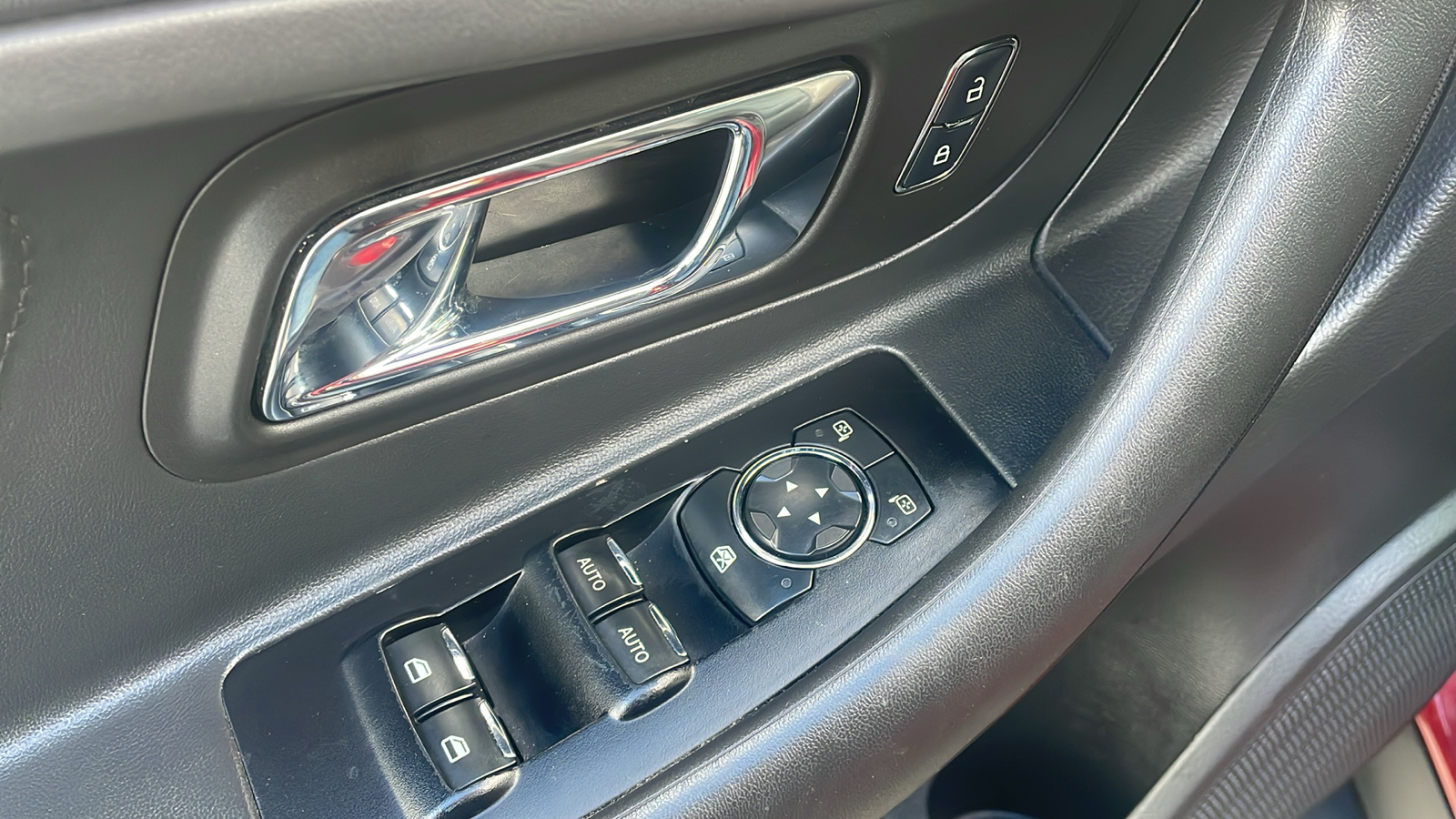 2017 Ford Taurus SHO 9