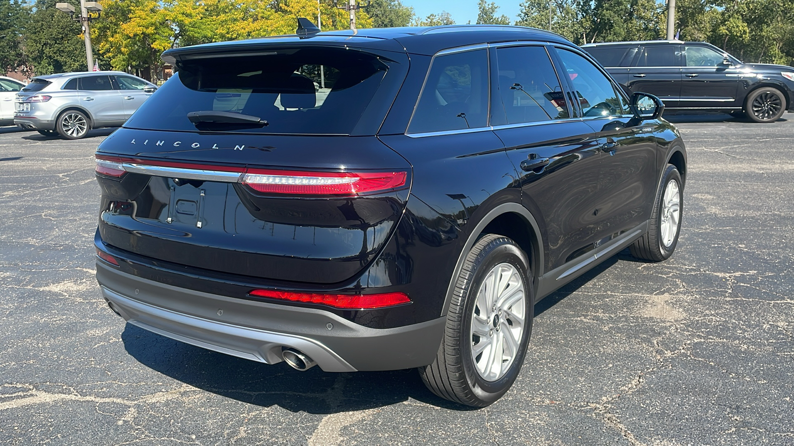 2022 Lincoln Corsair Standard 4