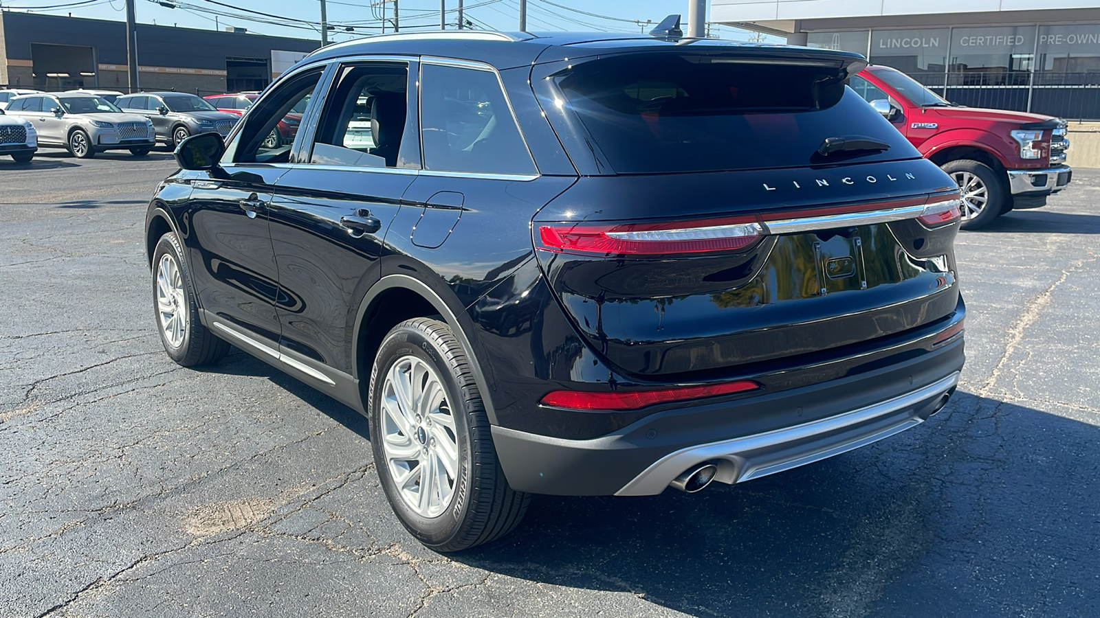 2022 Lincoln Corsair Standard 5