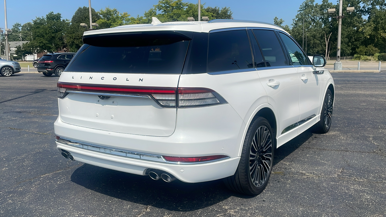 2022 Lincoln Aviator Black Label 4