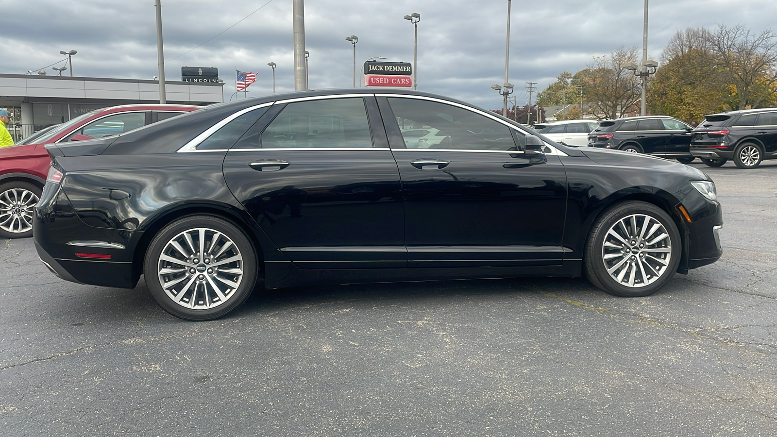 2017 Lincoln MKZ Premiere 3