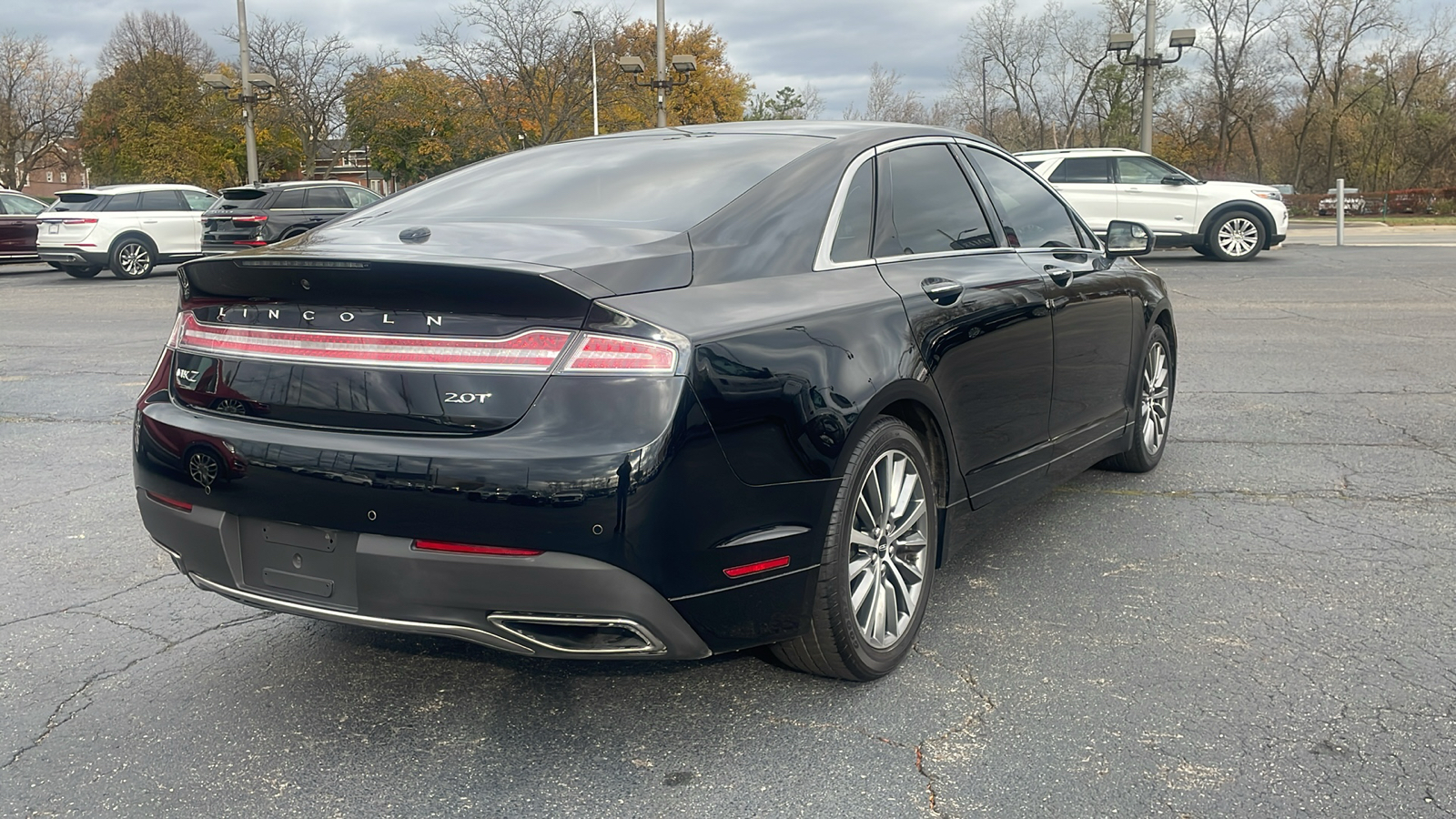 2017 Lincoln MKZ Premiere 4