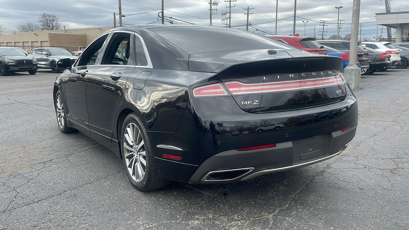 2017 Lincoln MKZ Premiere 5