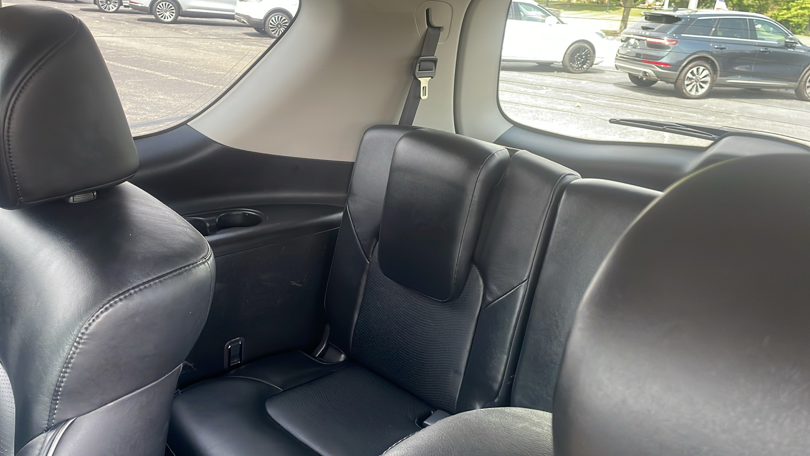 2014 INFINITI QX80 Base 25