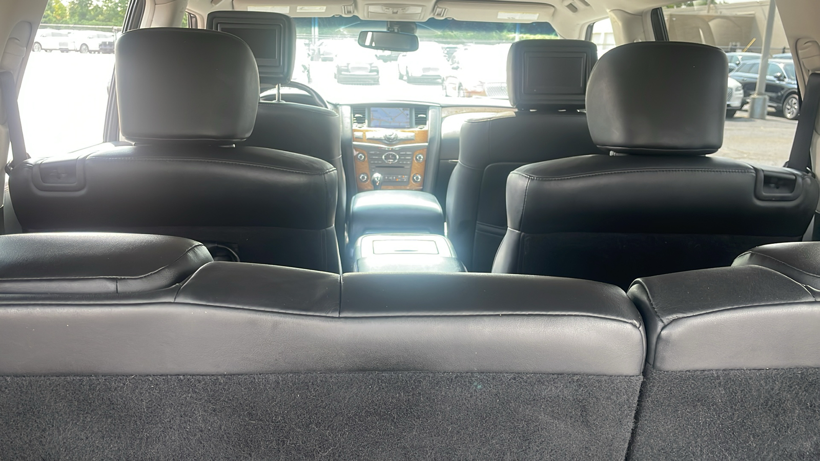 2014 INFINITI QX80 Base 30