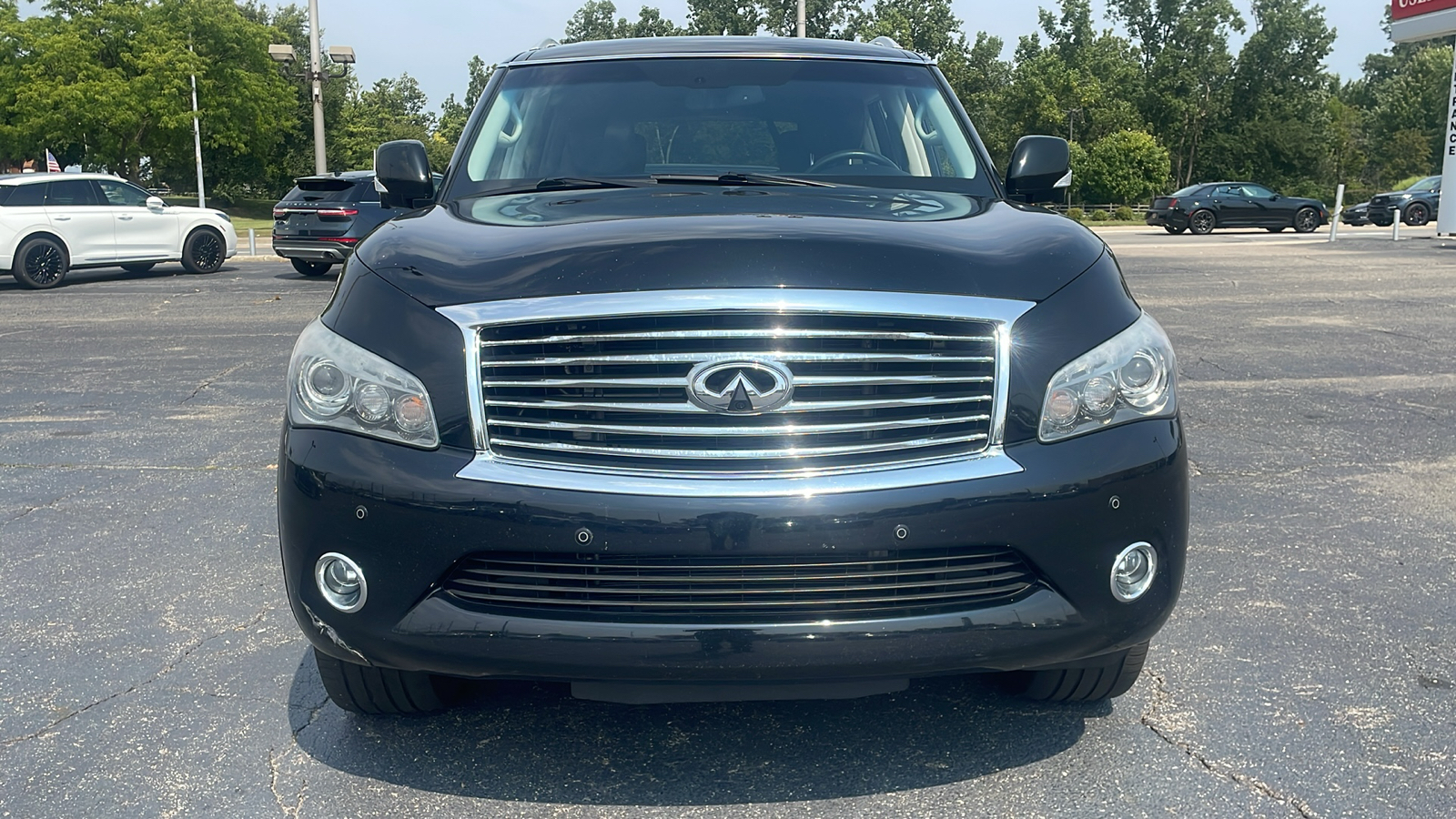 2014 INFINITI QX80 Base 33