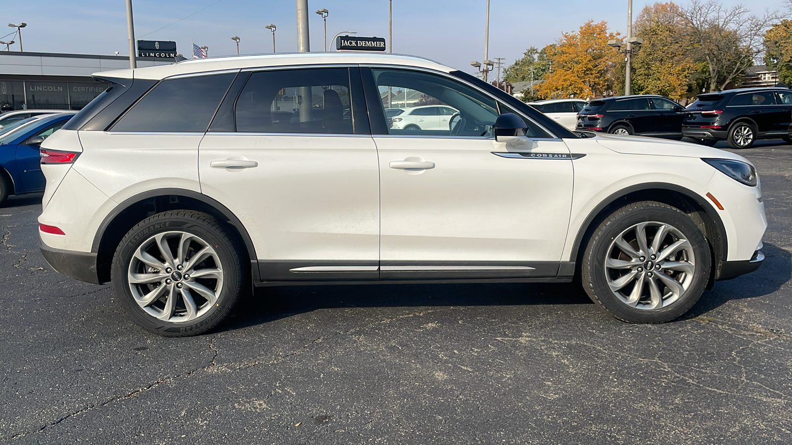 2022 Lincoln Corsair Standard 3