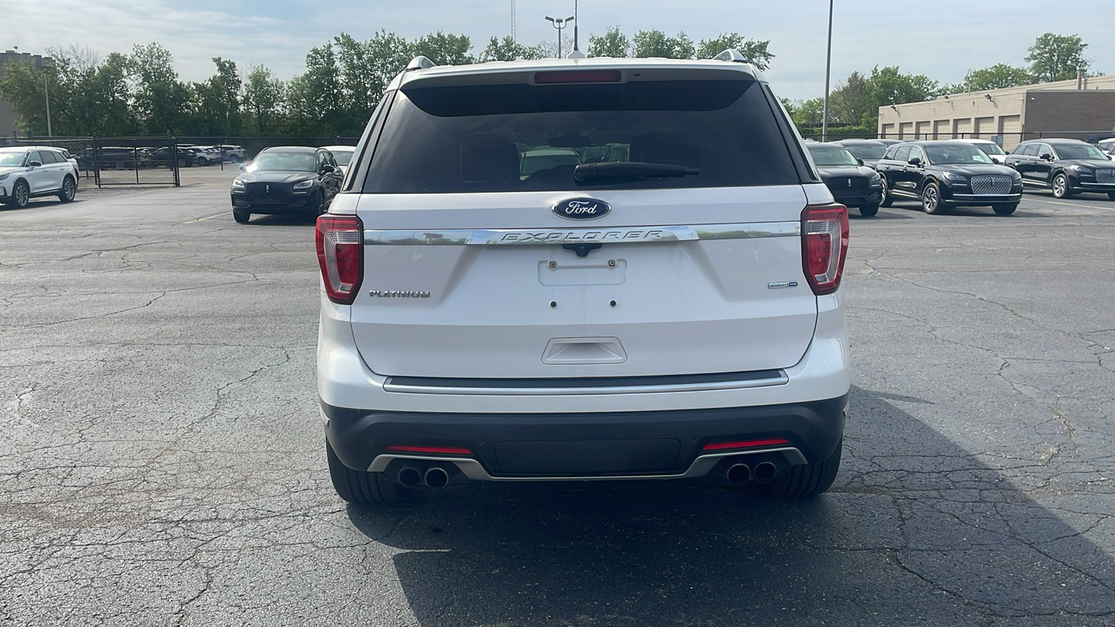 2018 Ford Explorer Platinum 33