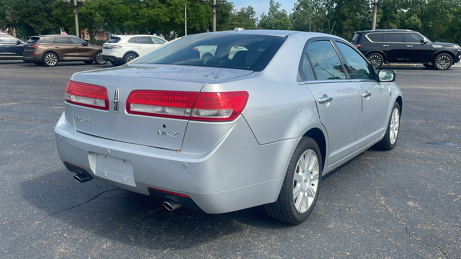 2012 Lincoln MKZ Base 4