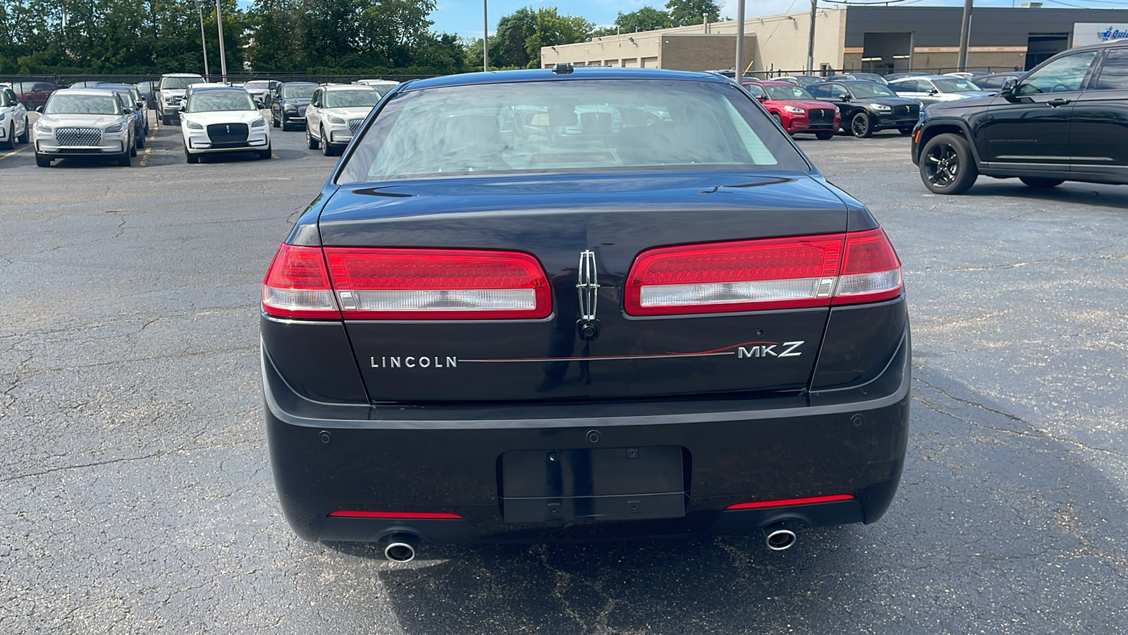 2012 Lincoln MKZ Base 27