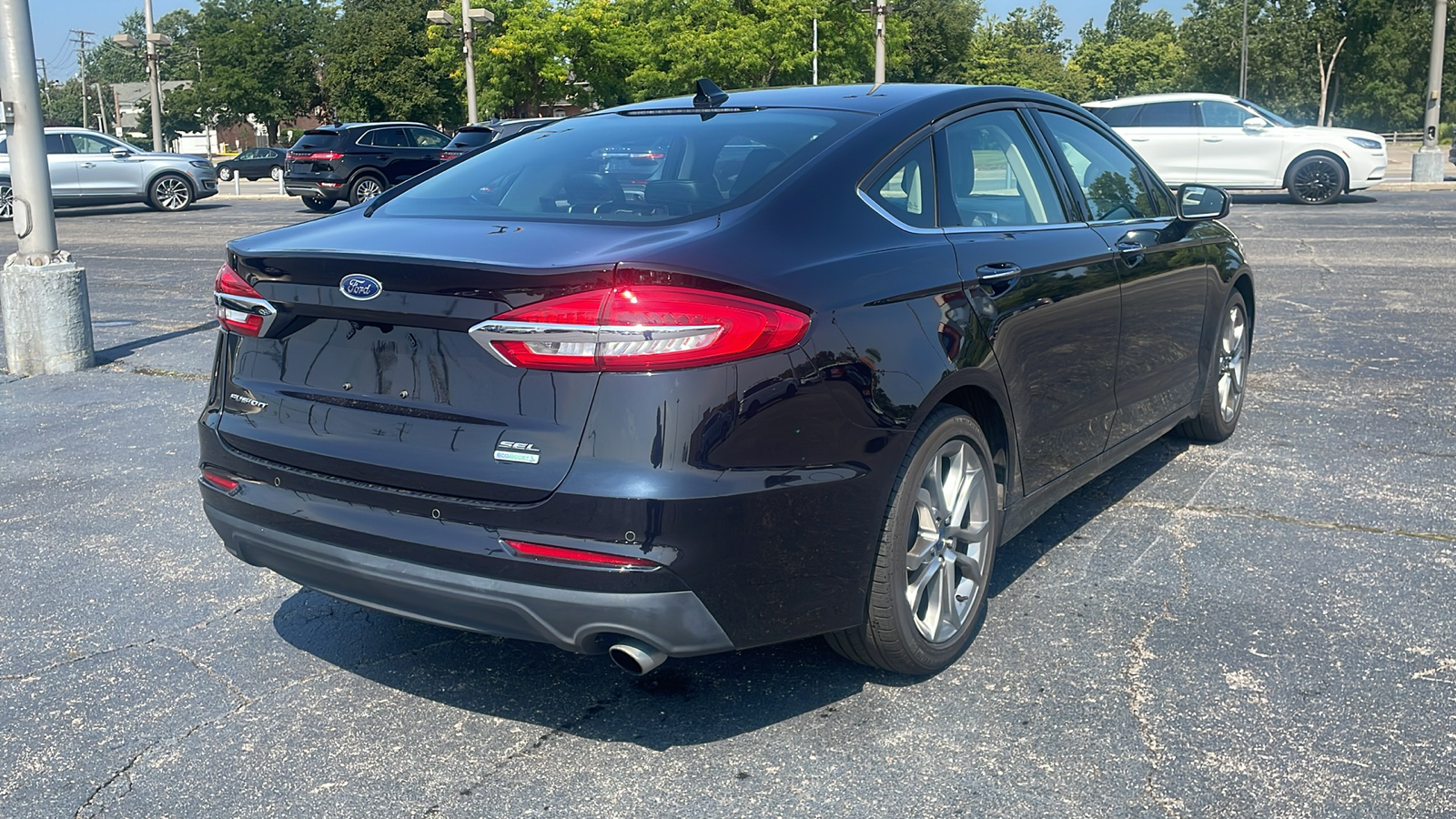 2020 Ford Fusion SEL 4