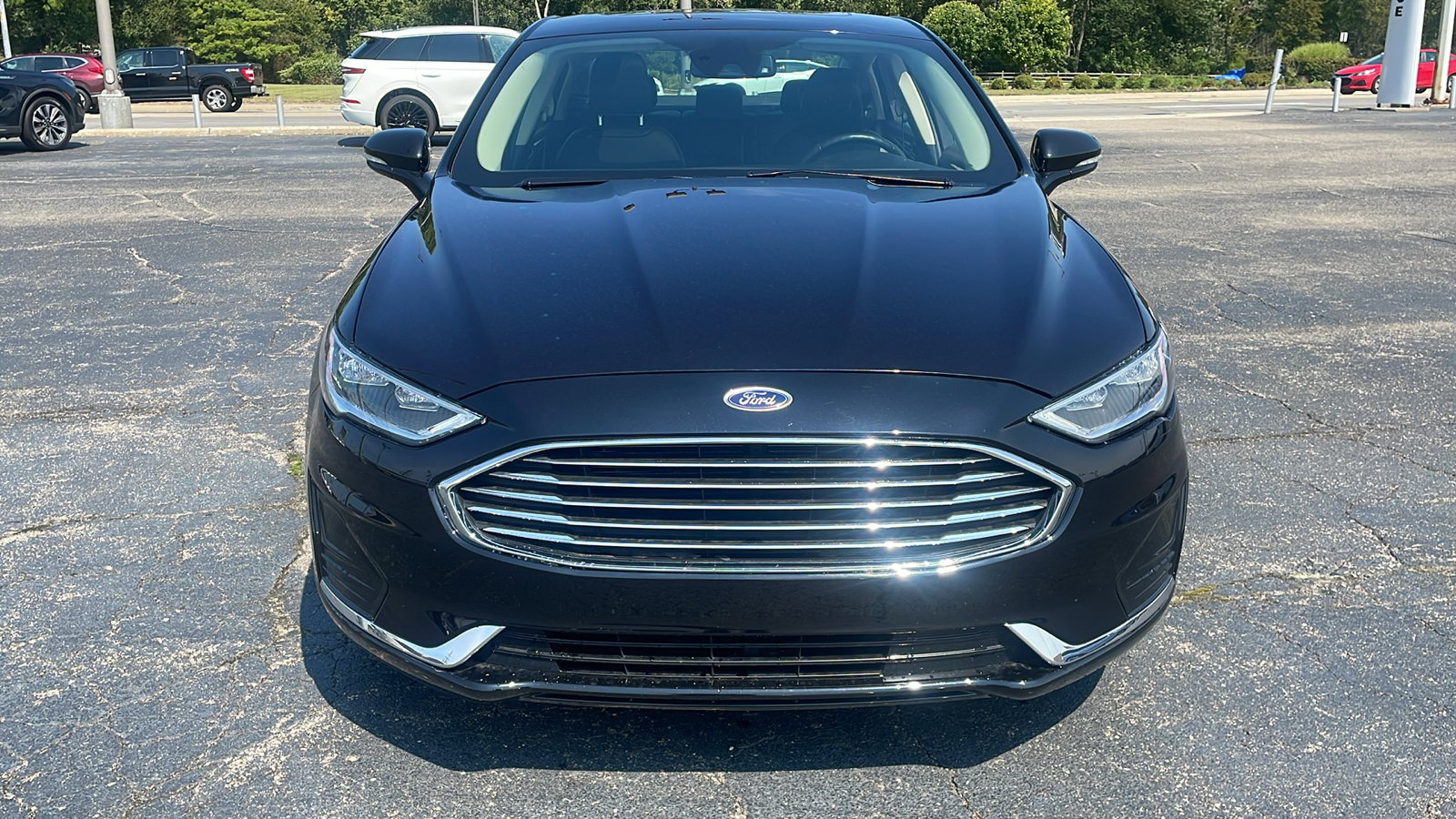 2020 Ford Fusion SEL 32