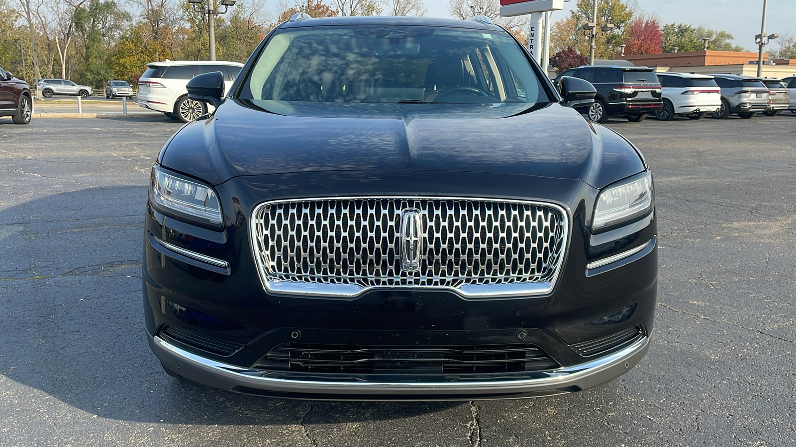 2022 Lincoln Nautilus Reserve 34