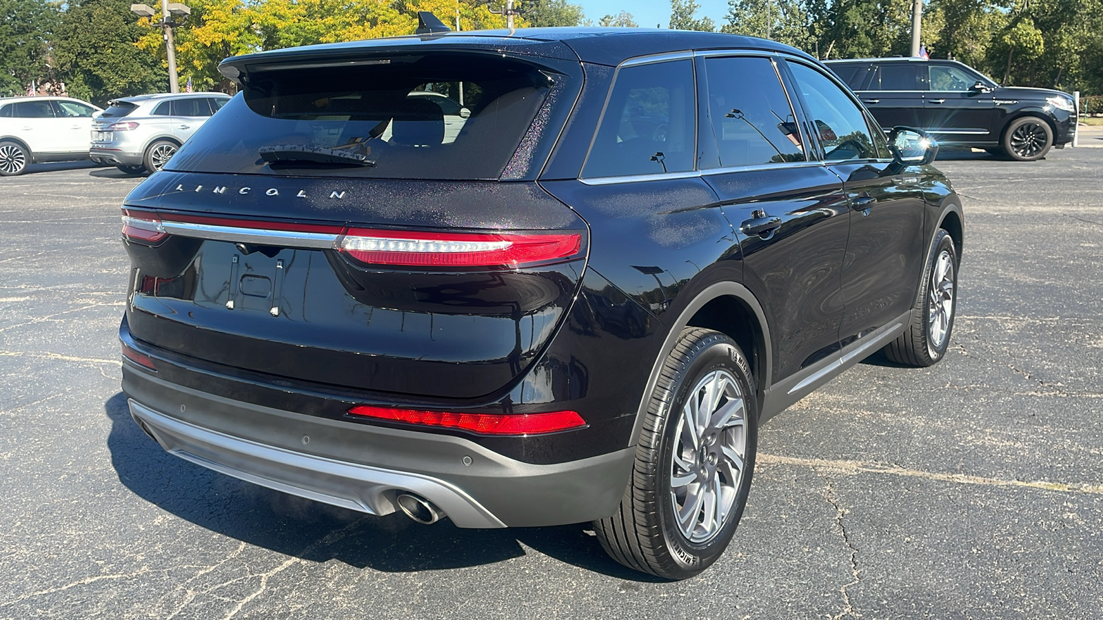 2023 Lincoln Corsair Standard 4