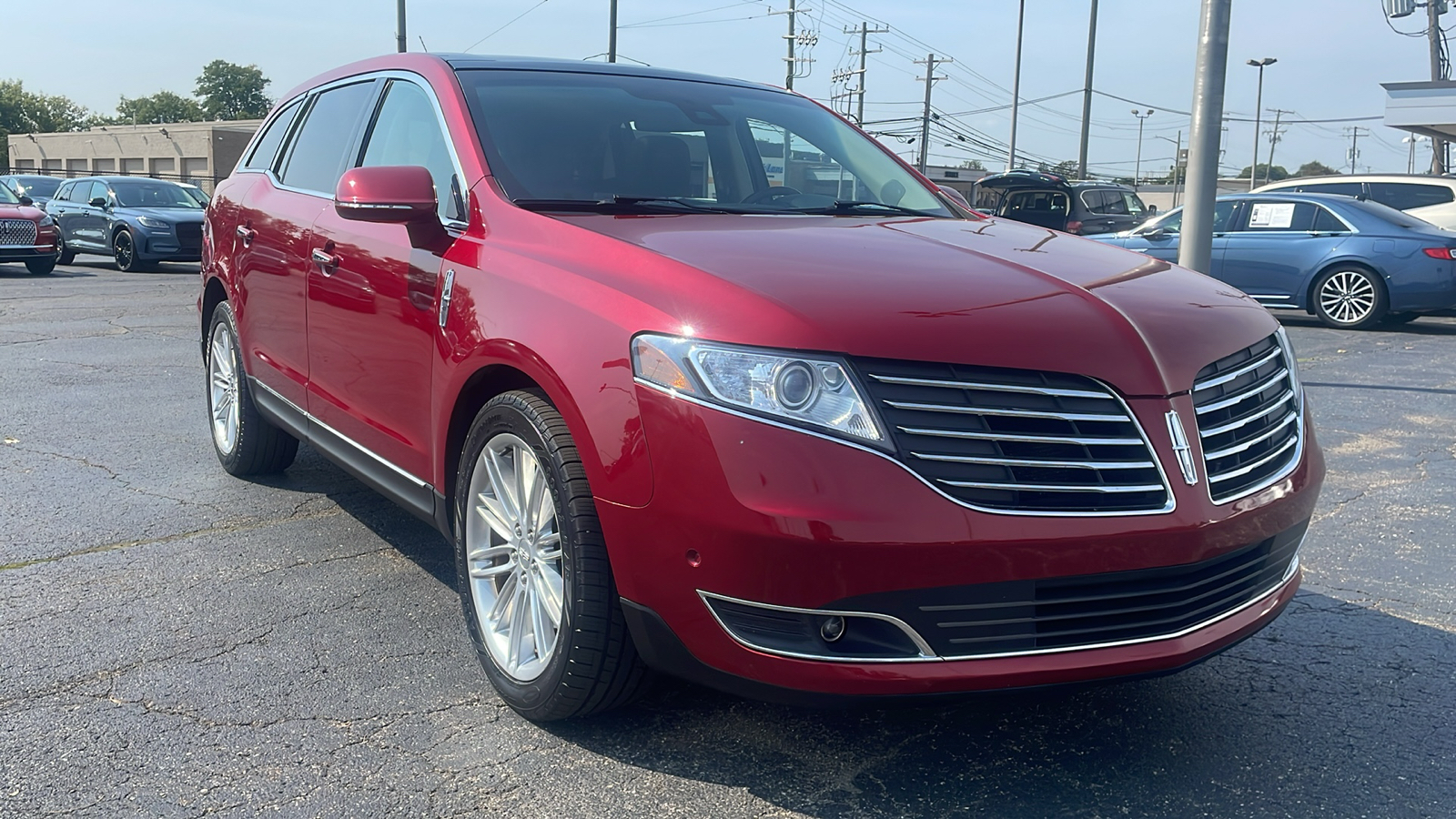 2018 Lincoln MKT Reserve 2