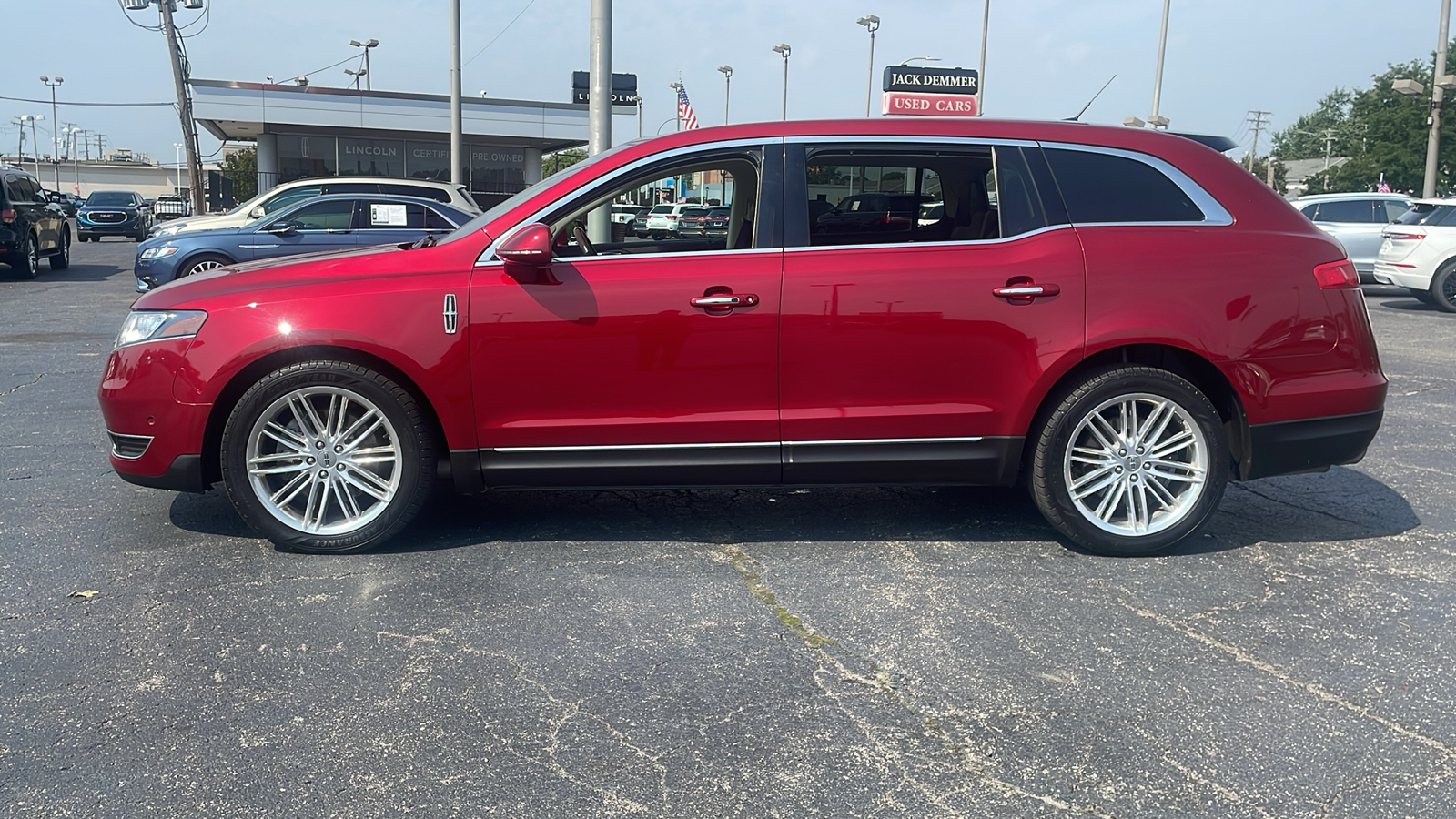 2018 Lincoln MKT Reserve 6