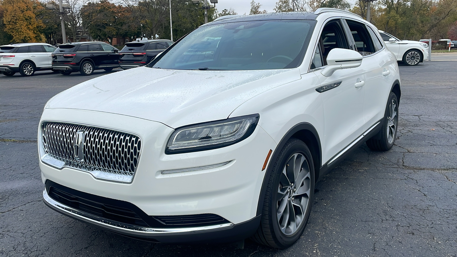 2022 Lincoln Nautilus Reserve 7