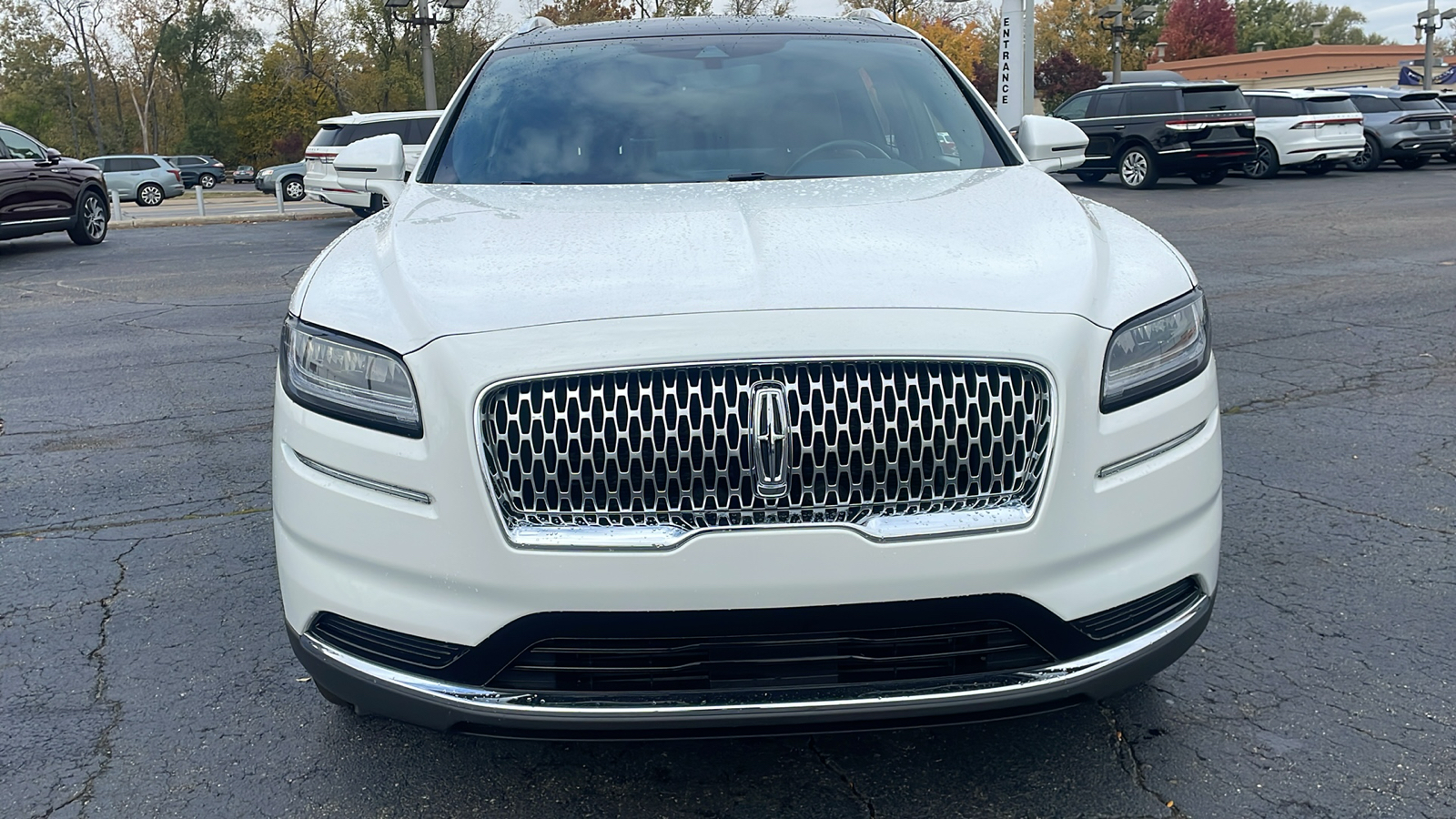 2022 Lincoln Nautilus Reserve 34